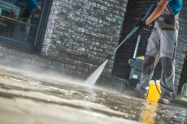 Best Gutter Cleaning  in Troy, NY